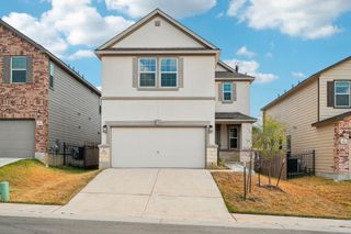 7102 Summer Tanager DR 16, Austin, TX 78744