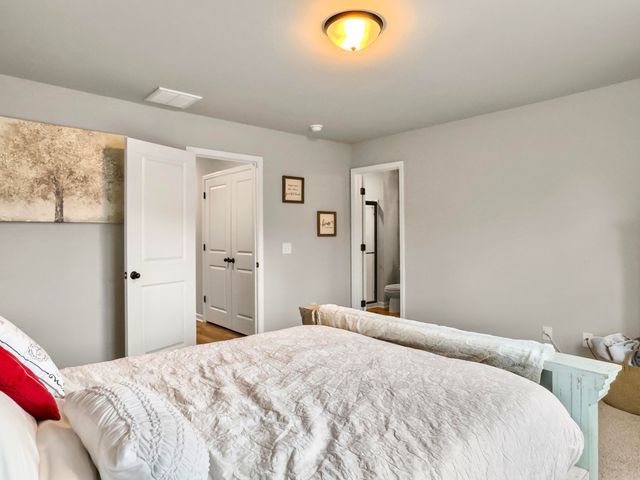 8318 Childs Cove, North Charleston, SC 29418