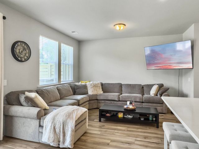 8318 Childs Cove, North Charleston, SC 29418