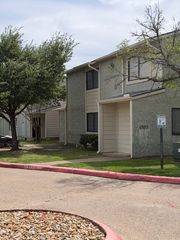 4505 Carter Creek Parkway 8, Bryan, TX 77802
