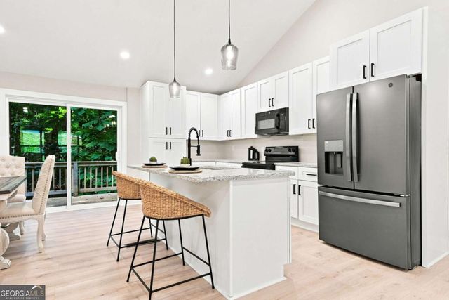 283 Ash Circle, Waleska, GA 30183