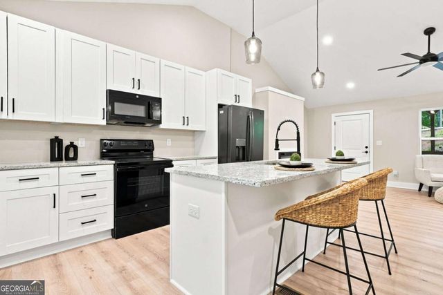 283 Ash Circle, Waleska, GA 30183