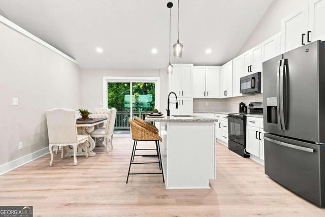 283 Ash Circle, Waleska, GA 30183