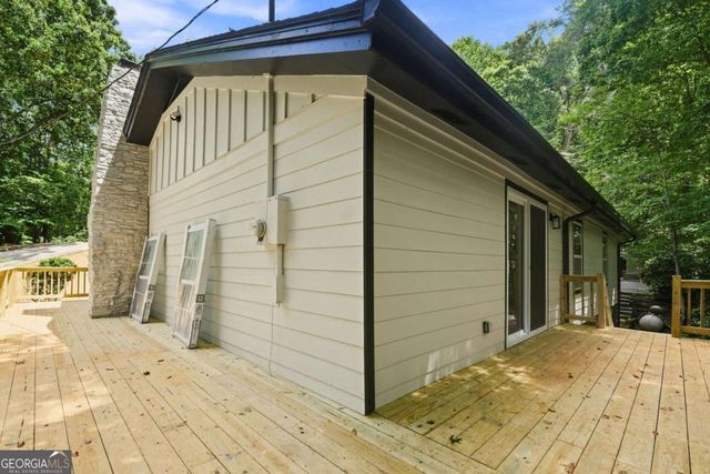 283 Ash Circle, Waleska, GA 30183