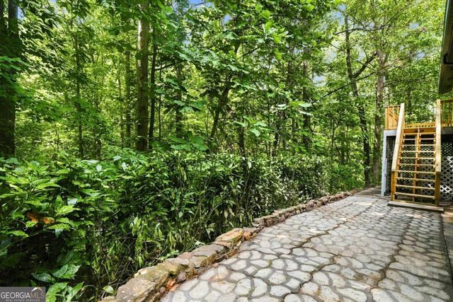 283 Ash Circle, Waleska, GA 30183