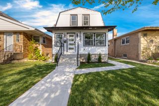 11247 S Central Park Avenue, Chicago, IL 60655