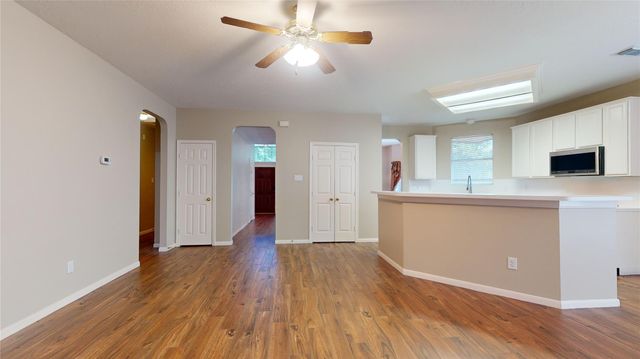 4822 Silverlake Drive, Sugar Land, TX 77479