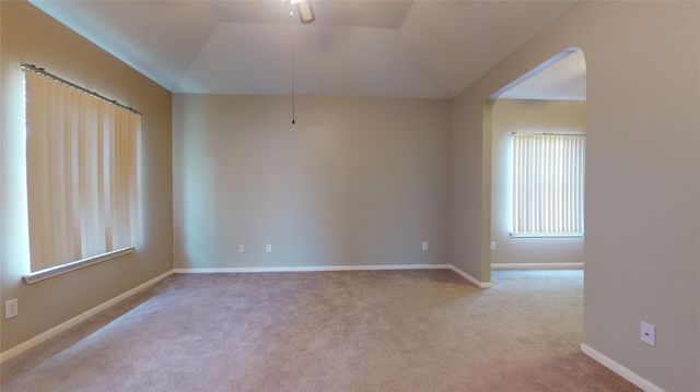 4822 Silverlake Drive, Sugar Land, TX 77479