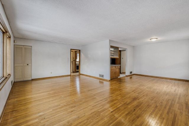 1508 Mcafee Street, Saint Paul, MN 55106