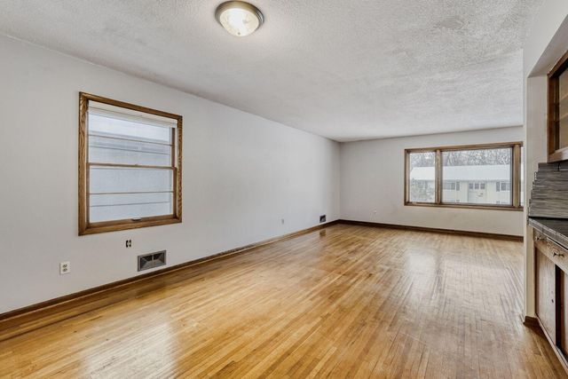 1508 Mcafee Street, Saint Paul, MN 55106