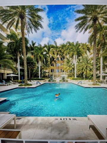 100 NE 6th Street 605, Boynton Beach, FL 33435