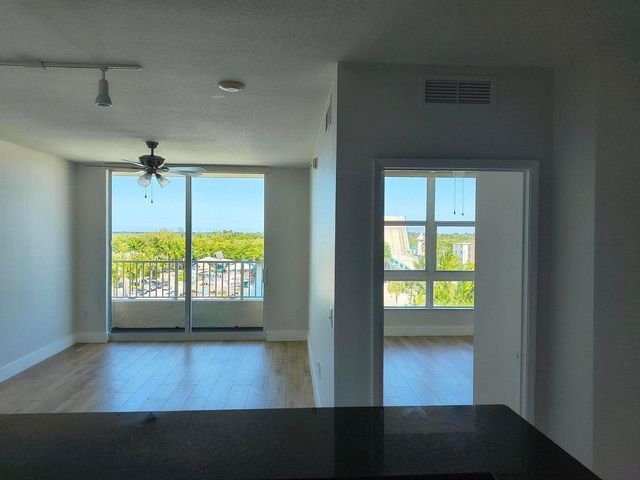 100 NE 6th Street 605, Boynton Beach, FL 33435