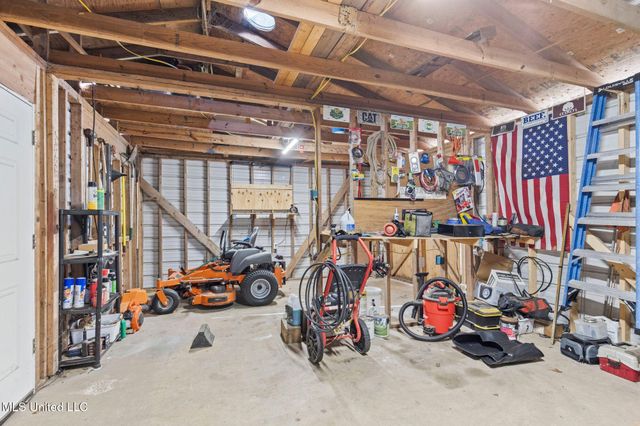 7601 Jim Ramsay Road, Vancleave, MS 39565