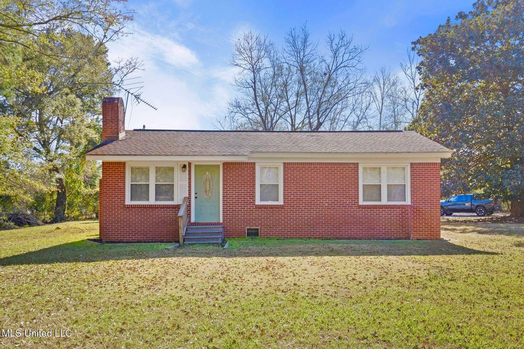 7601 Jim Ramsay Road, Vancleave, MS 39565