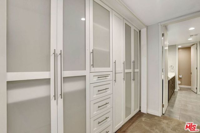 1260 S Beverly Glen Boulevard 304, Los Angeles, CA 90024