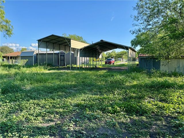 24748 County Road 350, Mathis, TX 78368