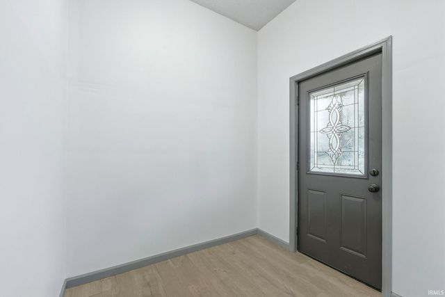 202 W Central Avenue, Lagrange, IN 46761