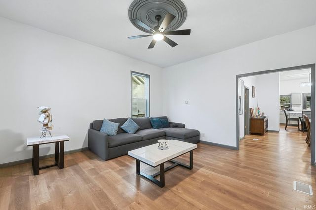 202 W Central Avenue, Lagrange, IN 46761