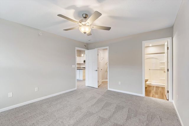 4726 Bentwood Hills Drive, 6-302, Wilder, KY 41071