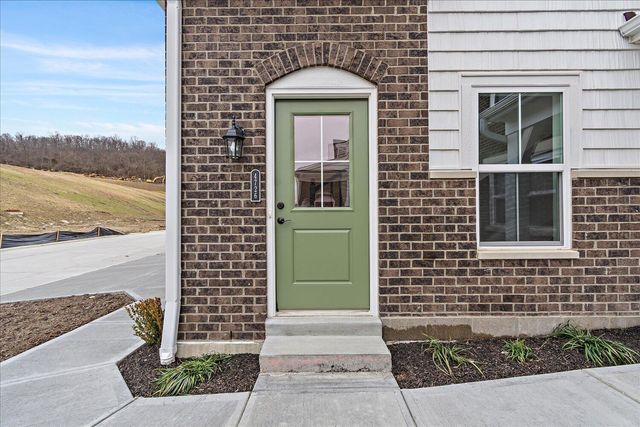 4726 Bentwood Hills Drive, 6-302, Wilder, KY 41071