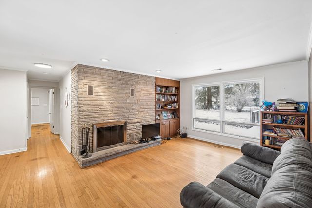 521 Westwood Dr, Tullahoma, TN 37388