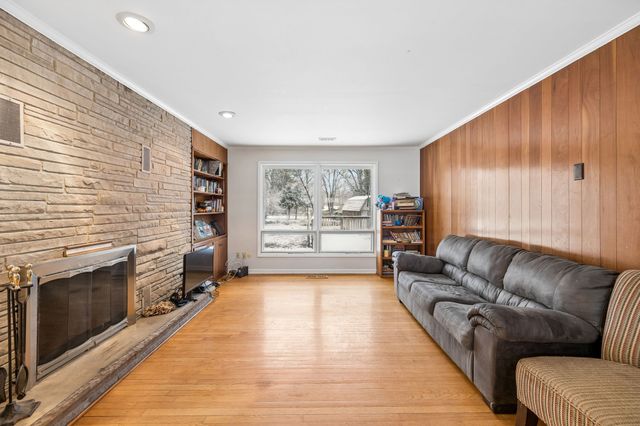 521 Westwood Dr, Tullahoma, TN 37388