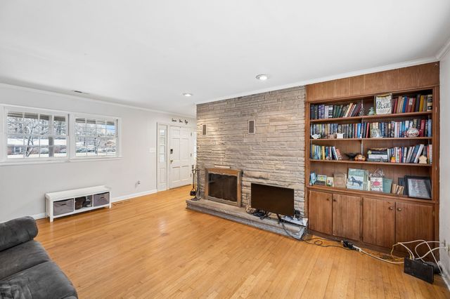 521 Westwood Dr, Tullahoma, TN 37388