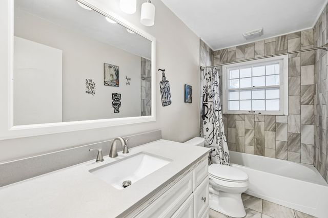 521 Westwood Dr, Tullahoma, TN 37388