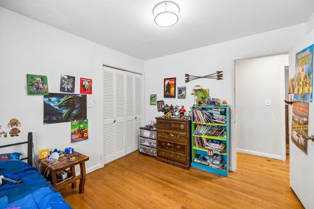 521 Westwood Dr, Tullahoma, TN 37388