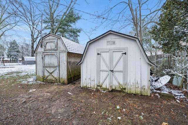 521 Westwood Dr, Tullahoma, TN 37388