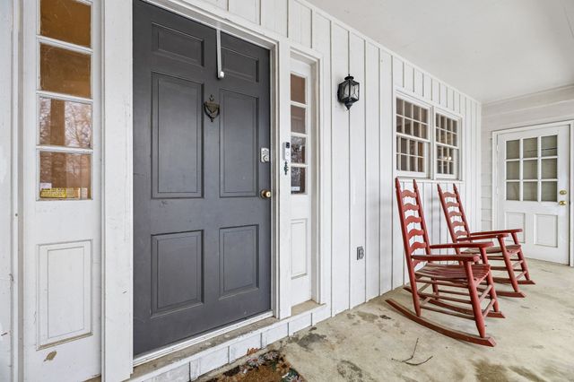 521 Westwood Dr, Tullahoma, TN 37388