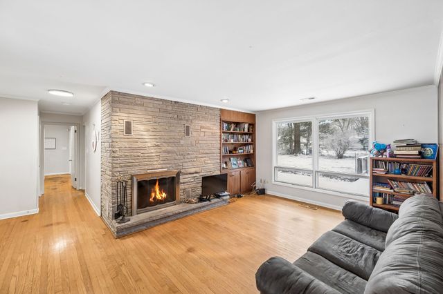 521 Westwood Dr, Tullahoma, TN 37388