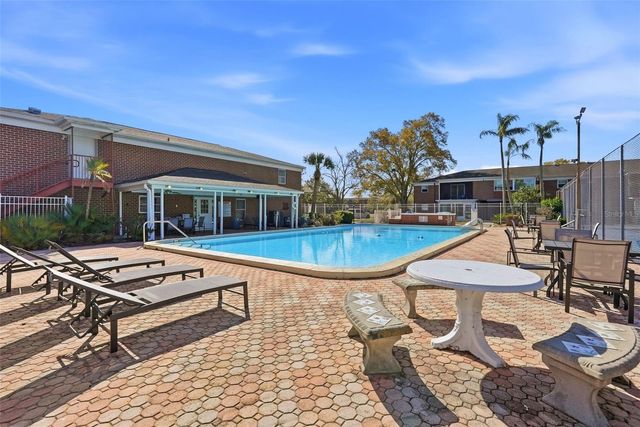 1151 85TH AVENUE N A, St Petersburg, FL 33702