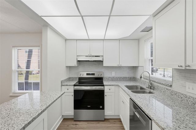 1151 85TH AVENUE N A, St Petersburg, FL 33702