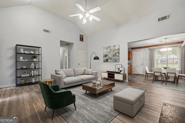 4967 Wolfcreek View, College Park, GA 30349