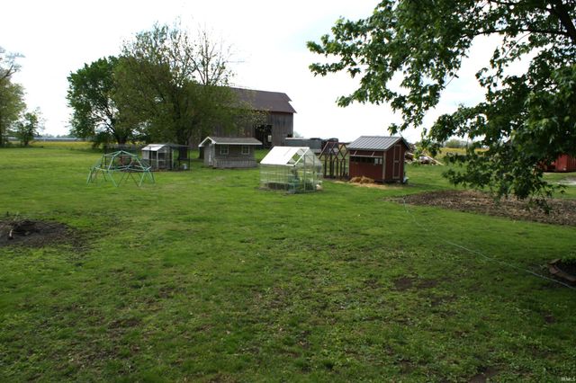 1928 S 300 W Road, Tipton, IN 46072