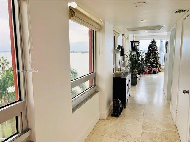 1541 Brickell Ave C608, Miami, FL 33129