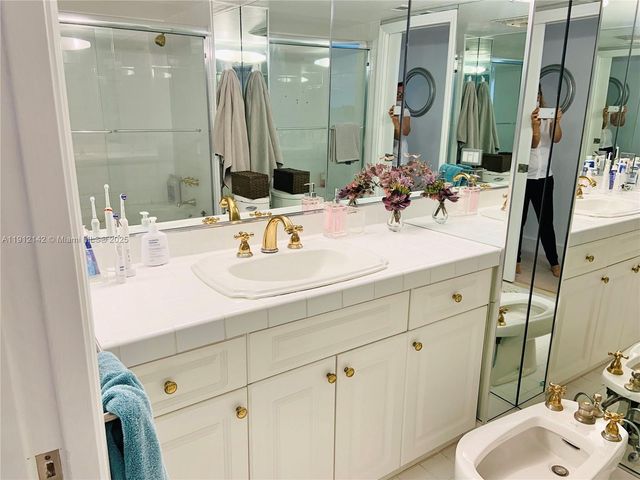 1541 Brickell Ave C608, Miami, FL 33129