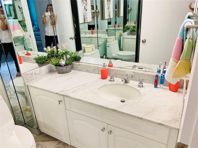 1541 Brickell Ave C608, Miami, FL 33129