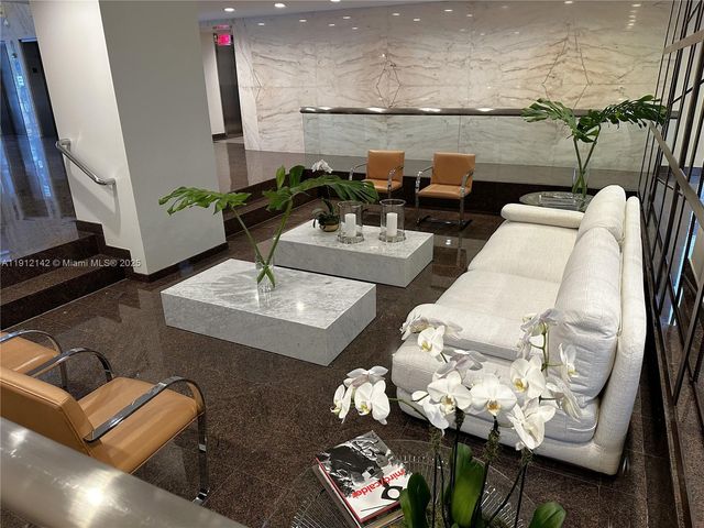 1541 Brickell Ave C608, Miami, FL 33129