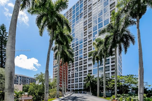 1541 Brickell Ave C608, Miami, FL 33129