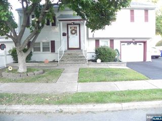 1 Lamker Court, Little Ferry, NJ 07643