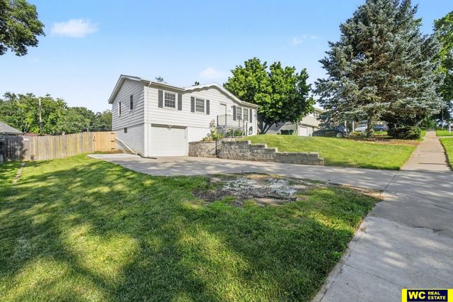 605 N 4 Street, Bellevue, NE 68005