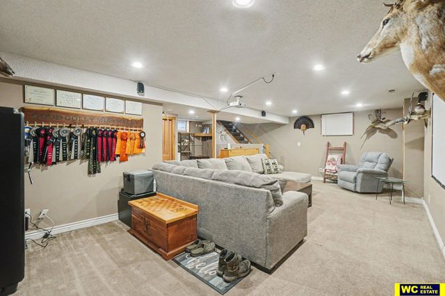 605 N 4 Street, Bellevue, NE 68005