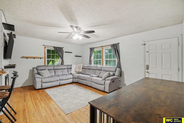 605 N 4 Street, Bellevue, NE 68005