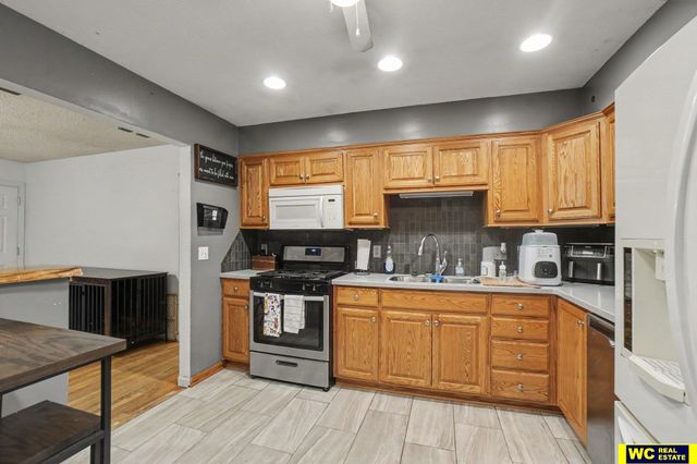 605 N 4 Street, Bellevue, NE 68005