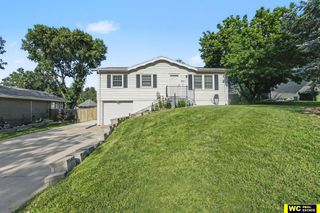 605 N 4 Street, Bellevue, NE 68005