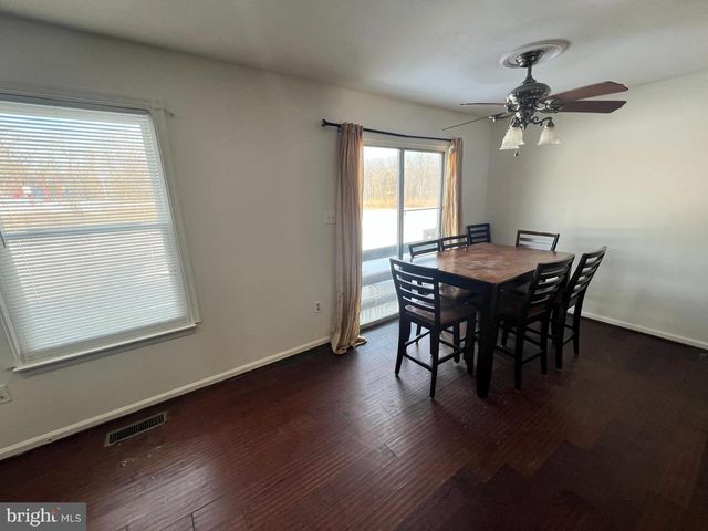 3649 DAHLGREN PL, Dumfries, VA 22026