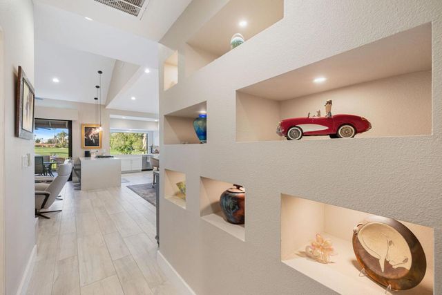 338 Paseo Primavera, Palm Desert, CA 92260