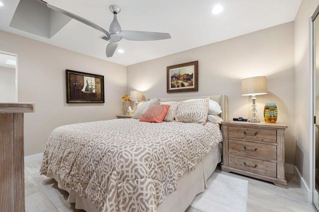 338 Paseo Primavera, Palm Desert, CA 92260